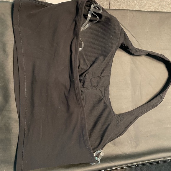 Athleta Halter Crop Top L (D-DD Cups) - Picture 5 of 5